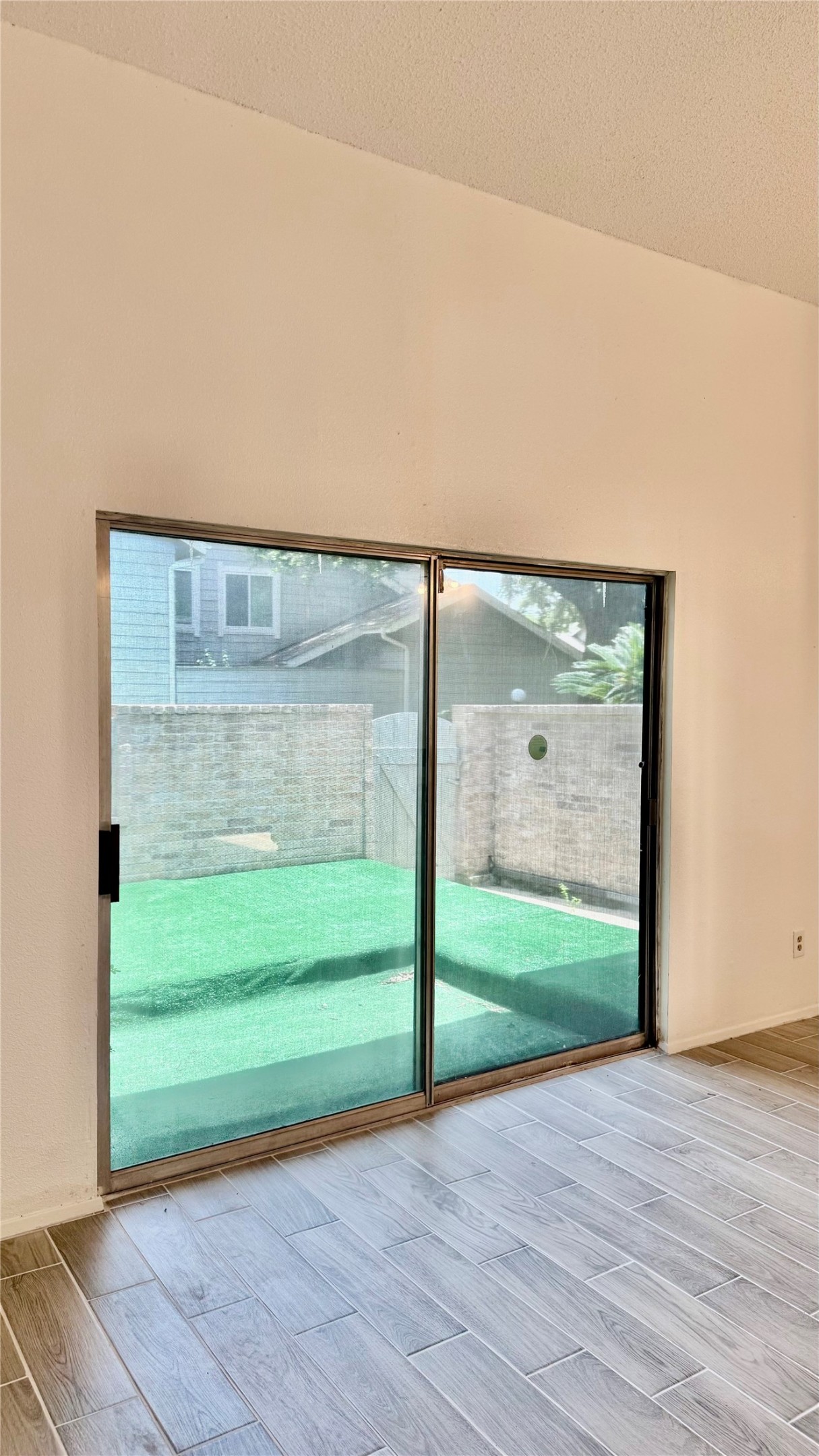 12922 Wirevine Lane Houston, TX 77072 - Photo 22 of 26 a view of outdoor space