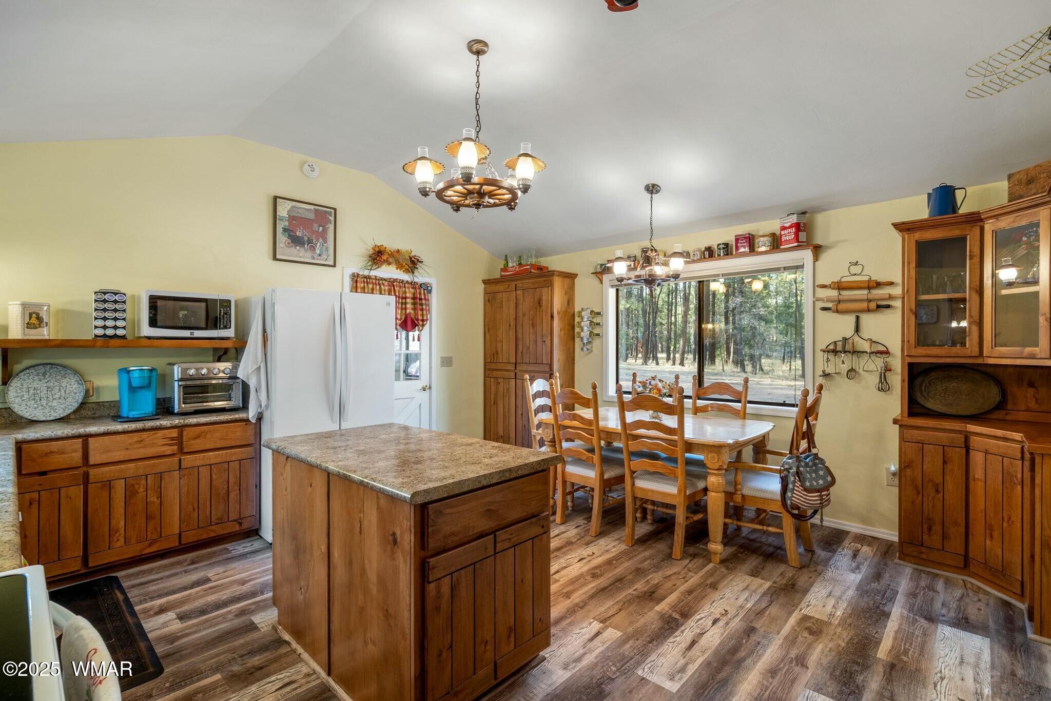 15 Co Road Alpine, AZ 85920 - Photo 6 of 40 tempImageCbfvo5