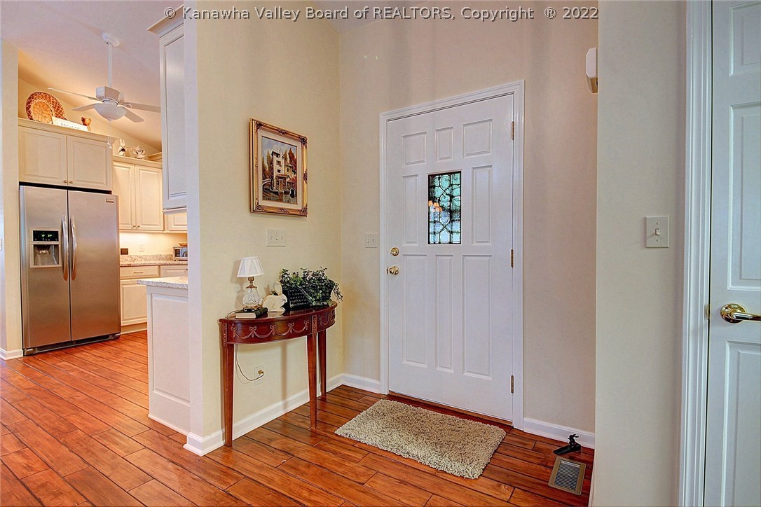 210 Flintlock Road Charleston, WV 25314 - Photo 4 of 30 Gallery Image 4
