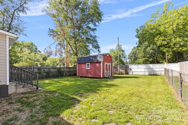 $1,650 | 660 Chestnut Street, Rock Hill, SC 29730