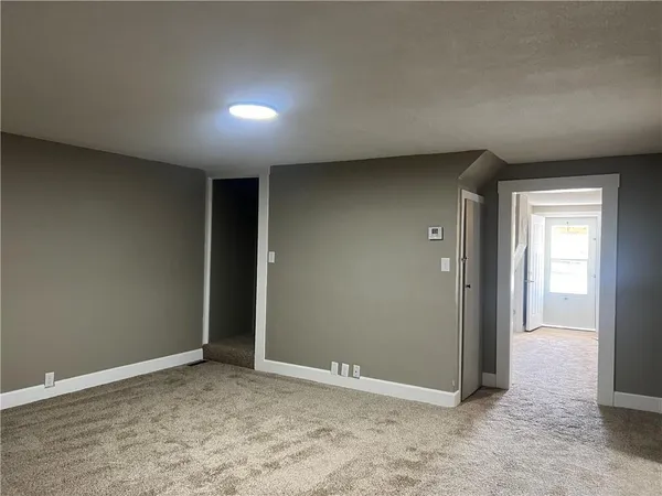 $120,000 | 701 West 224th Highway, Wellington, MO 64097