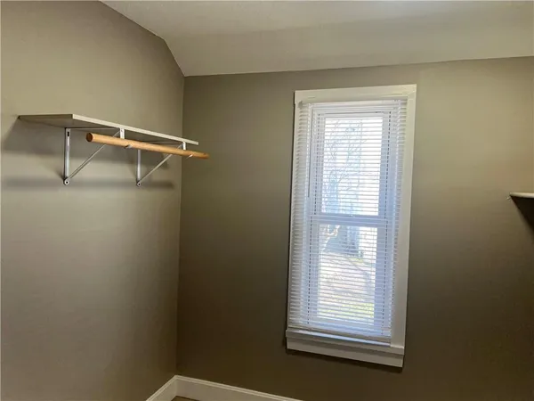 $120,000 | 701 West 224th Highway, Wellington, MO 64097