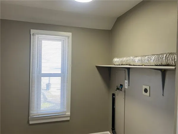 $120,000 | 701 West 224th Highway, Wellington, MO 64097
