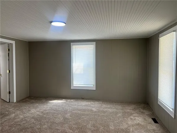 $120,000 | 701 West 224th Highway, Wellington, MO 64097