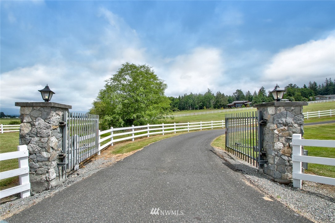 9263 Farm To Market Road Bow, WA 98232 - Photo 2 of 25 Gallery Image 2