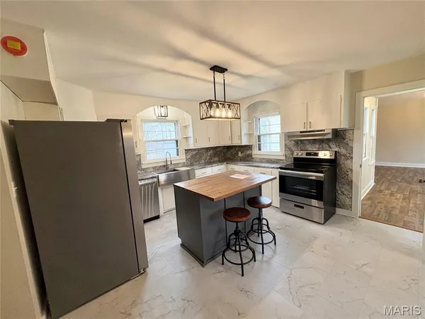 $179,900 | 514 Sycamore Street, Scott City, MO 63780