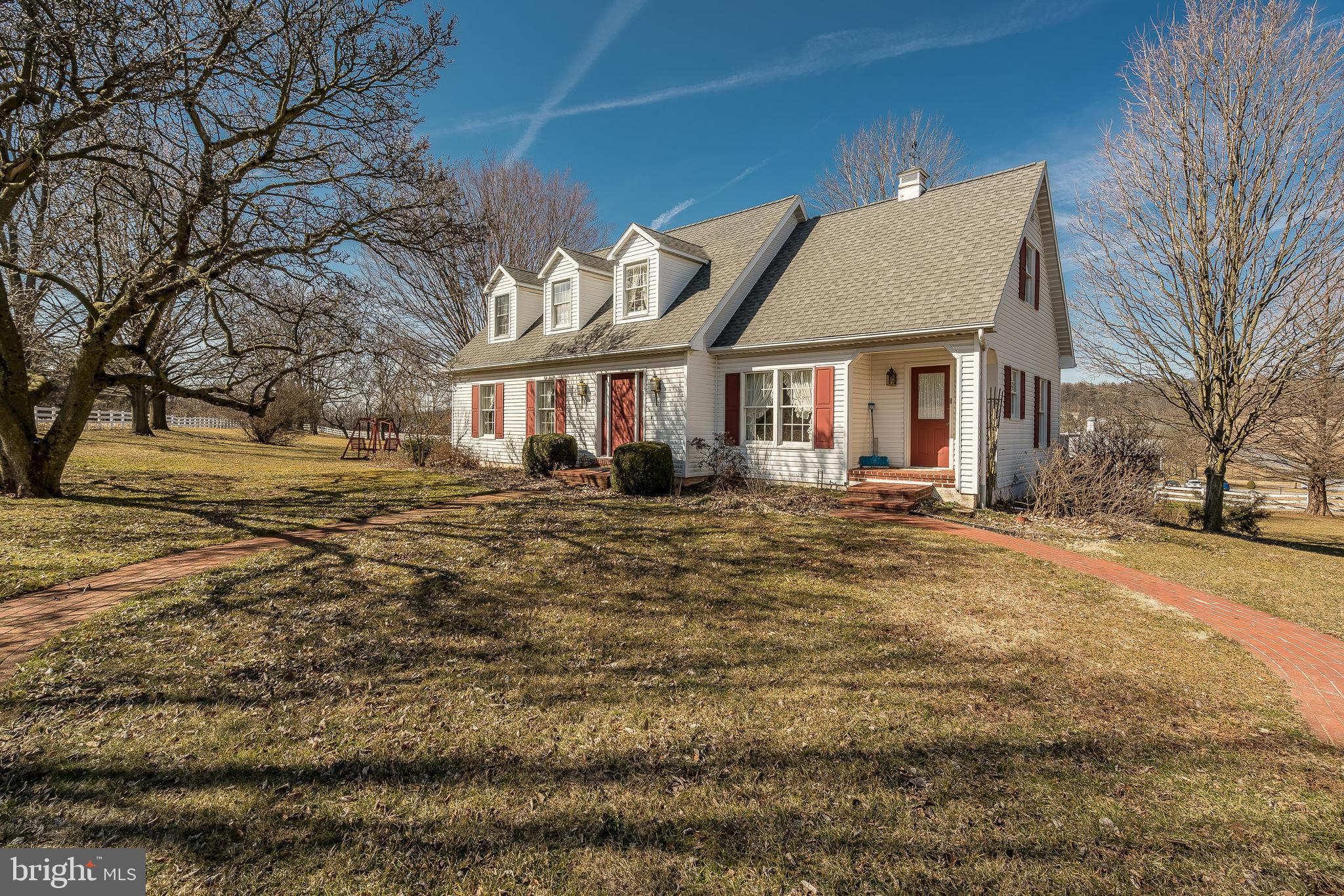52 Hill Road Denver, PA 17517 - Photo 2 of 59 Gallery Image 2
