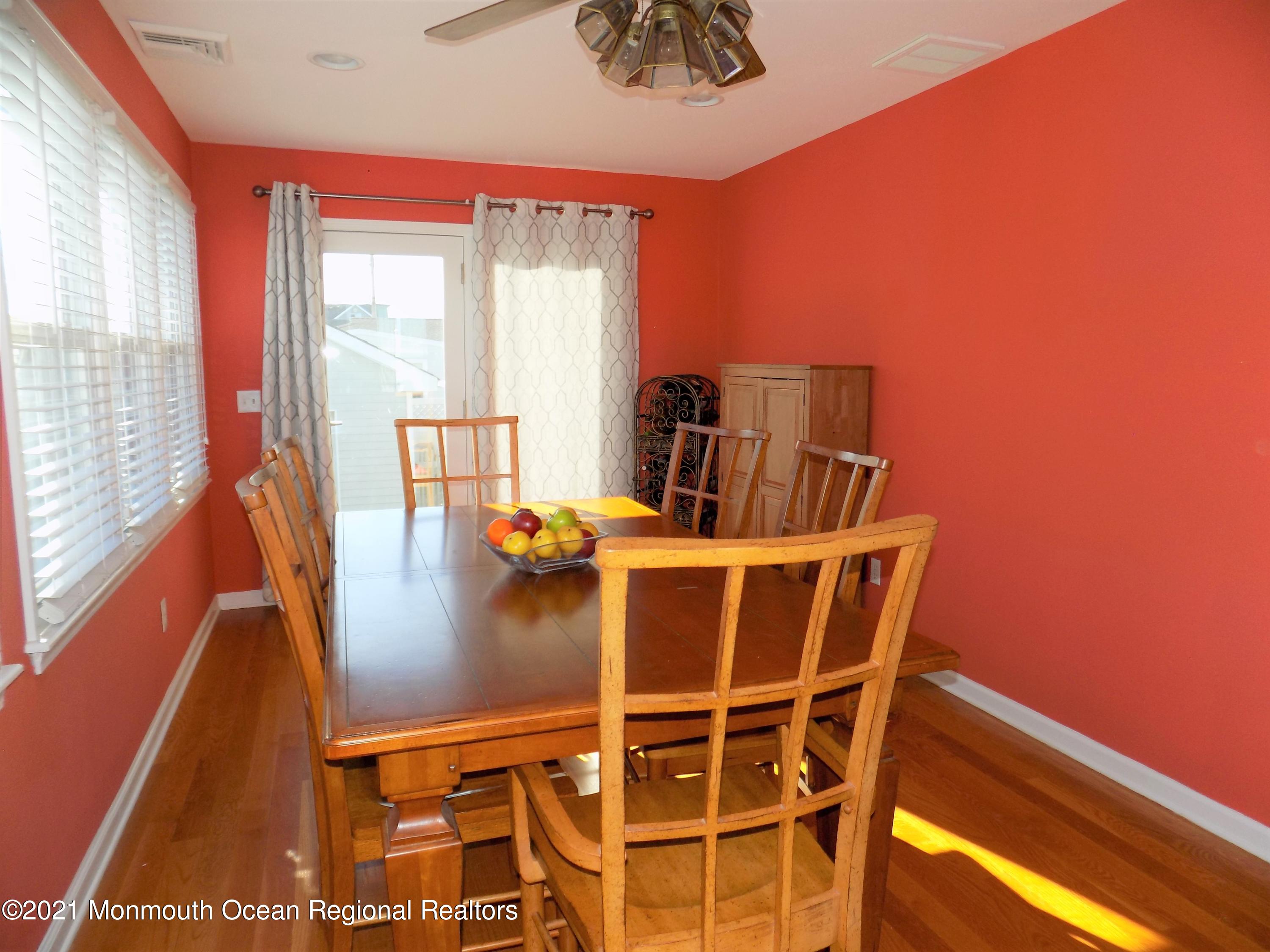 116 Gary Road Toms River, NJ 08753 - Photo 16 of 42 a view of balcony with workspace