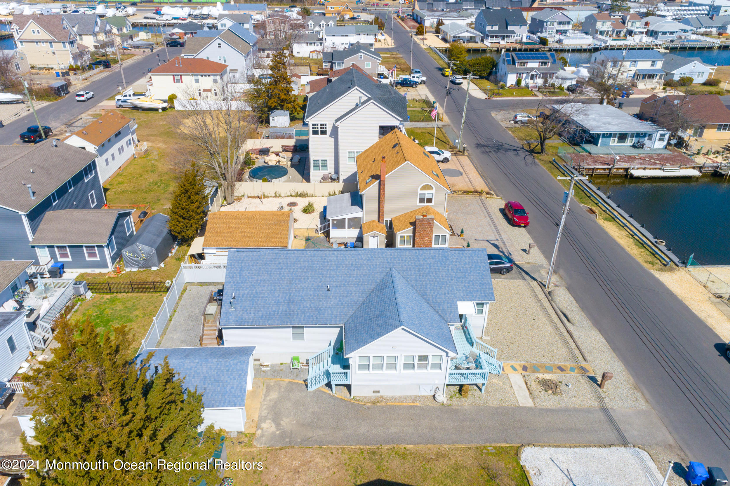 116 Gary Road Toms River, NJ 08753 - Photo 3 of 42 view of rooftop