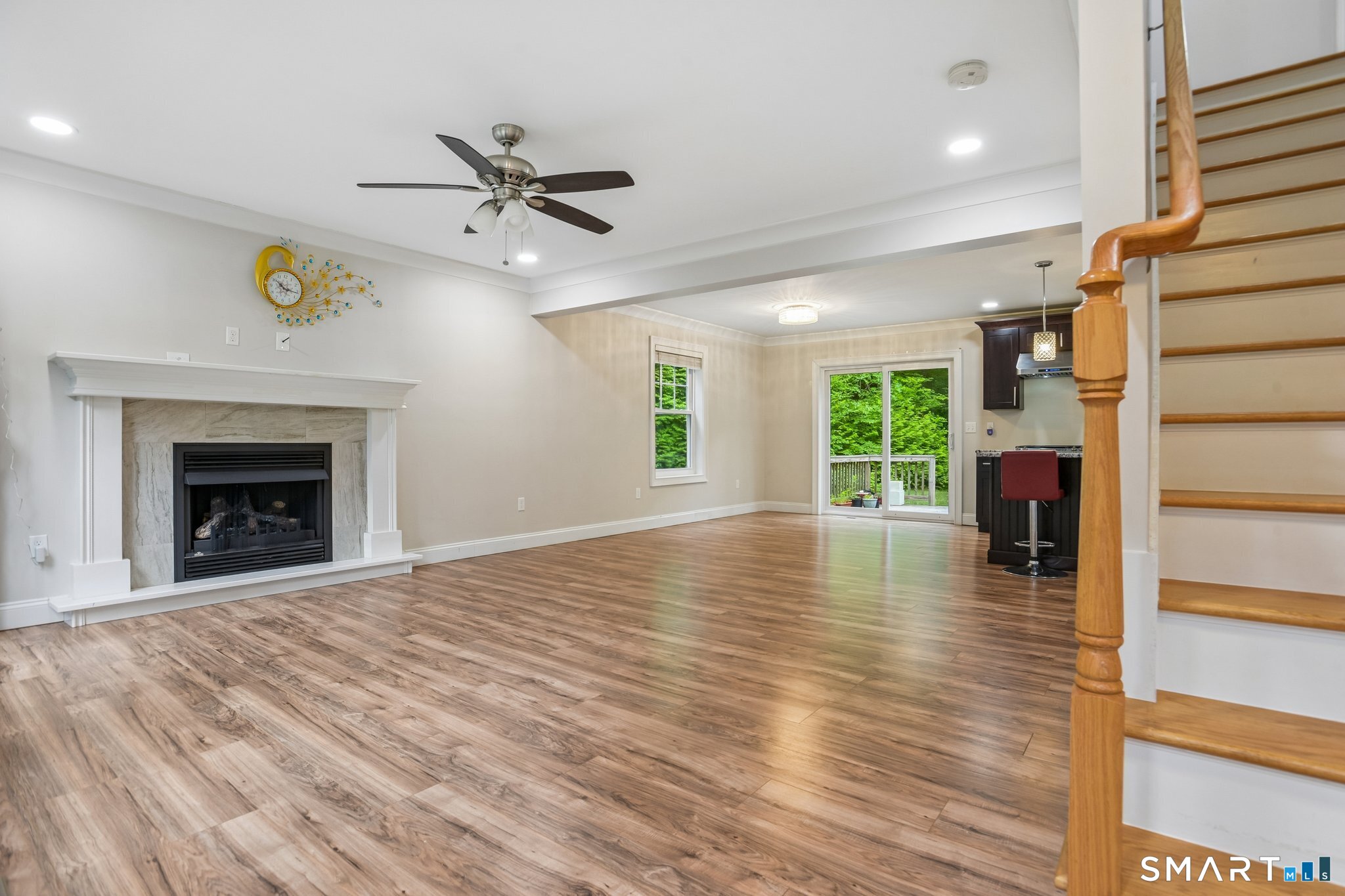 25 Spring Rock Road East Lyme, CT 06333 - Photo 3 of 38
