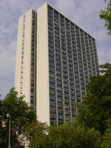 $1,395 | 5100 North Marine Drive, Unit 15C, Chicago, IL 60640