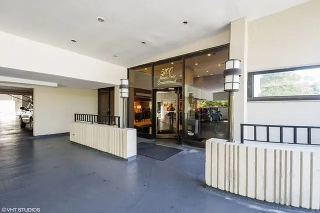 $1,395 | 5100 North Marine Drive, Unit 15C, Chicago, IL 60640