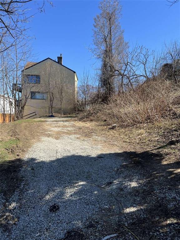 2604 Burham Street Pittsburgh, PA 15203 - Photo 15 of 15