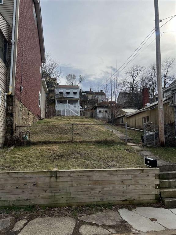 2604 Burham Street Pittsburgh, PA 15203 - Photo 8 of 15