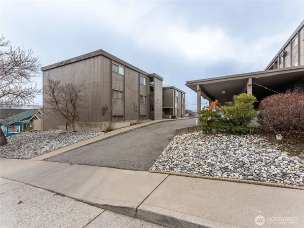 $198,500 | 429 King Street, Unit 332, Wenatchee, WA 98801