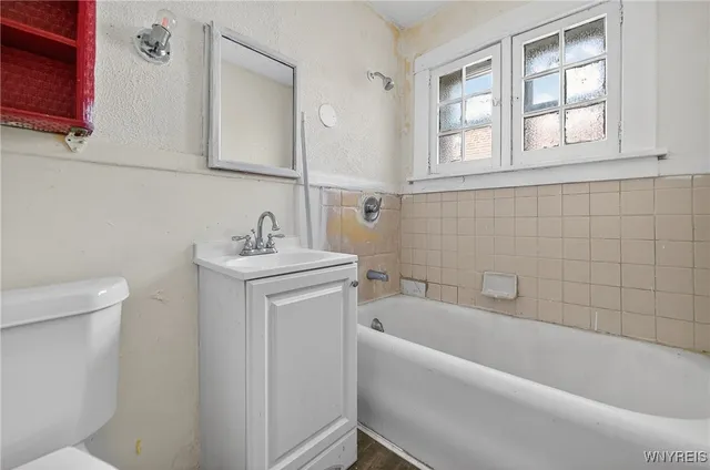 $249,900 | 1089 Walden Avenue, Cheektowaga, NY 14211