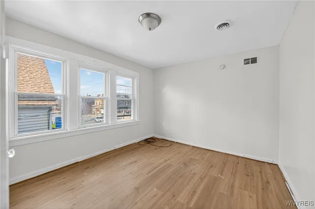 $249,900 | 1089 Walden Avenue, Cheektowaga, NY 14211