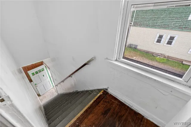 $249,900 | 1089 Walden Avenue, Cheektowaga, NY 14211