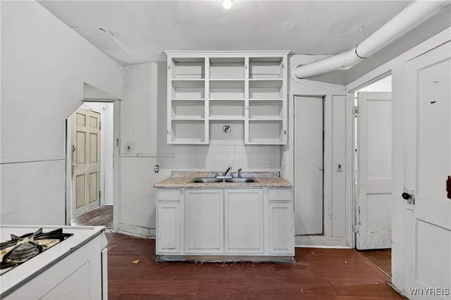 $249,900 | 1089 Walden Avenue, Cheektowaga, NY 14211