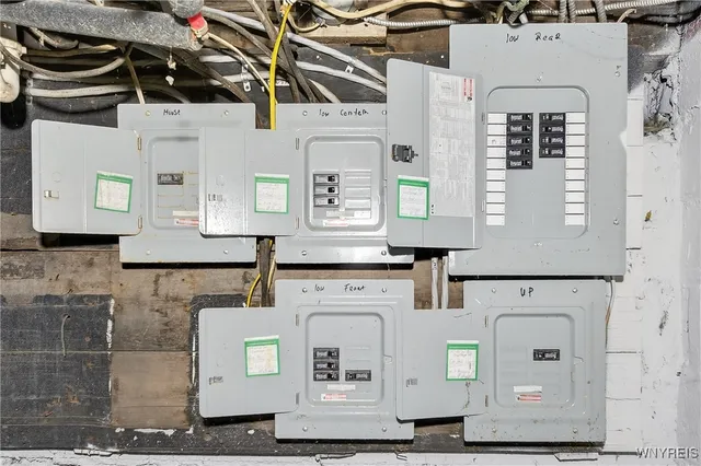 $249,900 | 1089 Walden Avenue, Cheektowaga, NY 14211