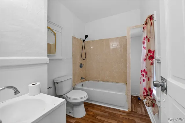 $249,900 | 1089 Walden Avenue, Cheektowaga, NY 14211