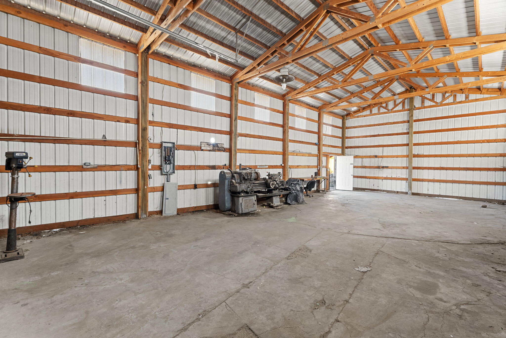 13902 Southwest Riggs Road Powell Butte, OR 97753 - Photo 35 of 69 47-web-or-mls-Riley Visuals-62