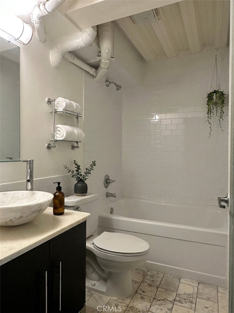 600 South Spring Street, Unit R107 Los Angeles, CA 90014 - Photo 8 of 8