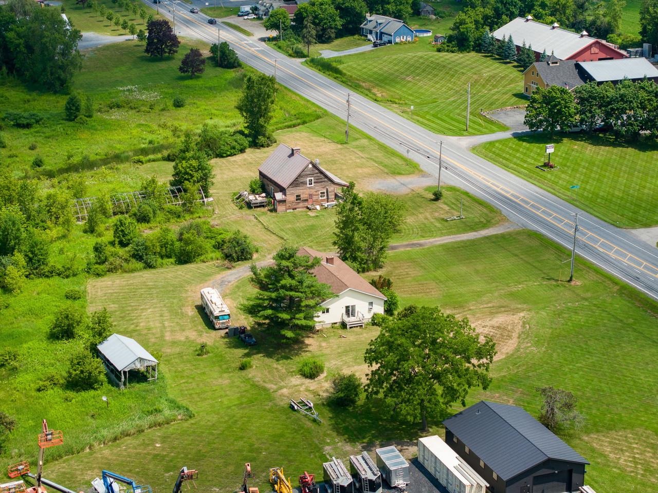 2911 Highway 7 Ferrisburgh, VT 05456 - Photo 6 of 60