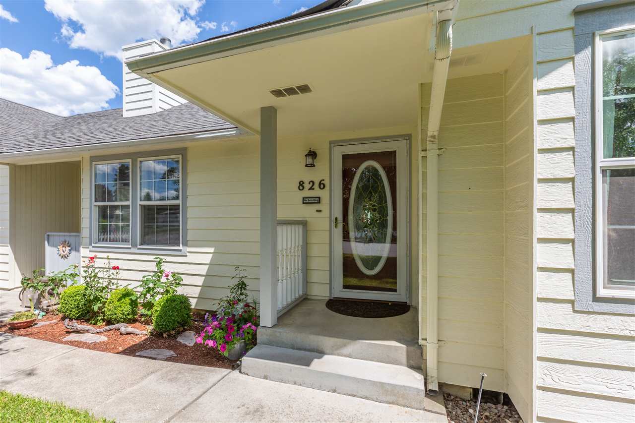 826 North Best Road Spokane Valley, WA 99216 - Photo 4 of 20 Gallery Image 4