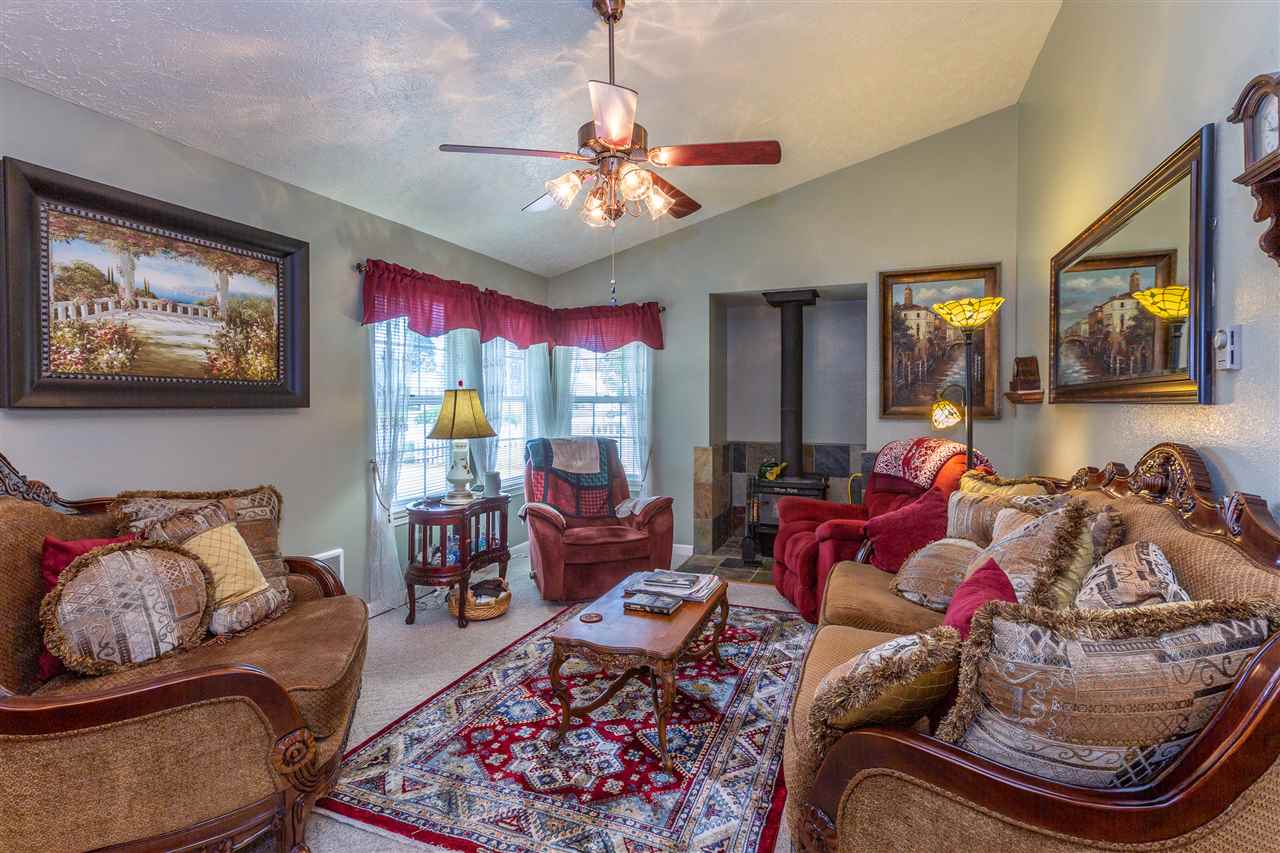 826 North Best Road Spokane Valley, WA 99216 - Photo 5 of 20 Gallery Image 5