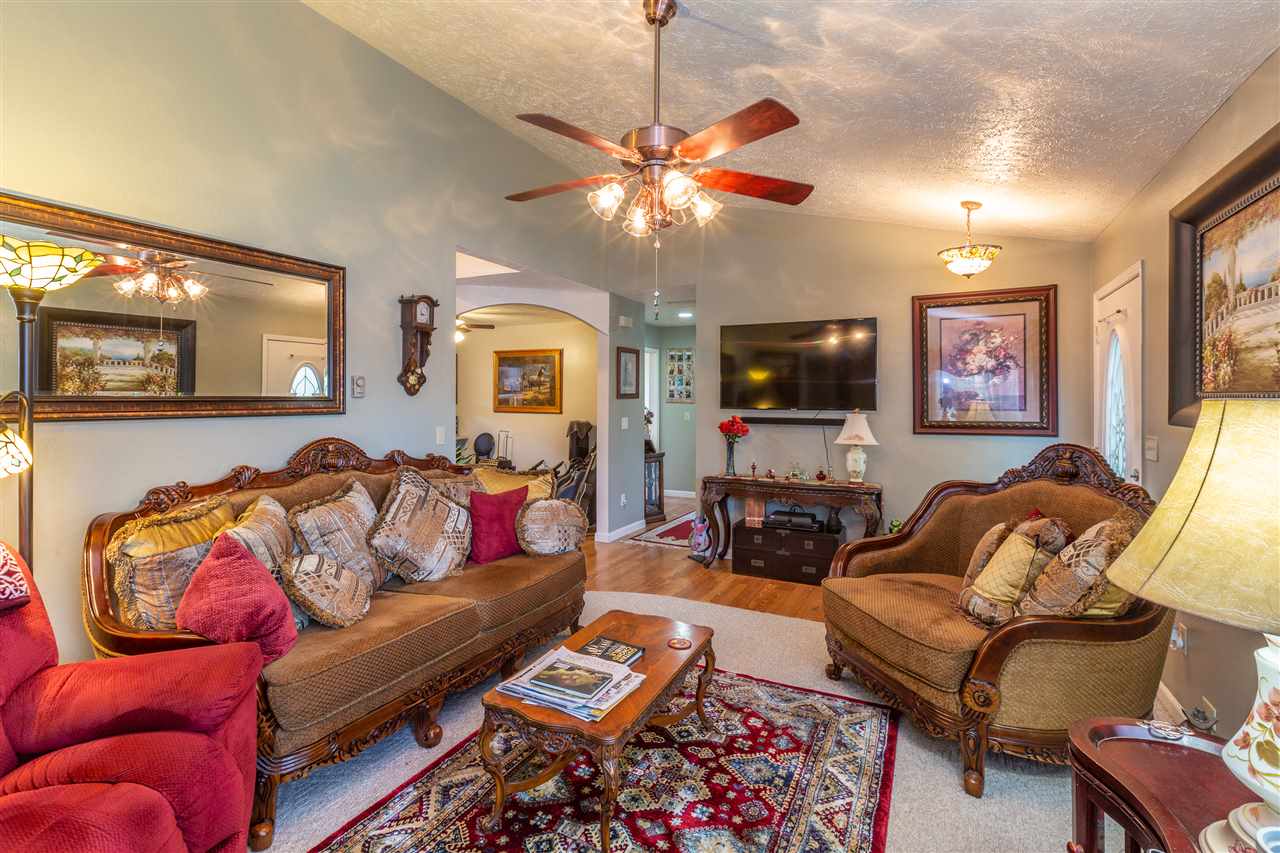 826 North Best Road Spokane Valley, WA 99216 - Photo 7 of 20 Gallery Image 7