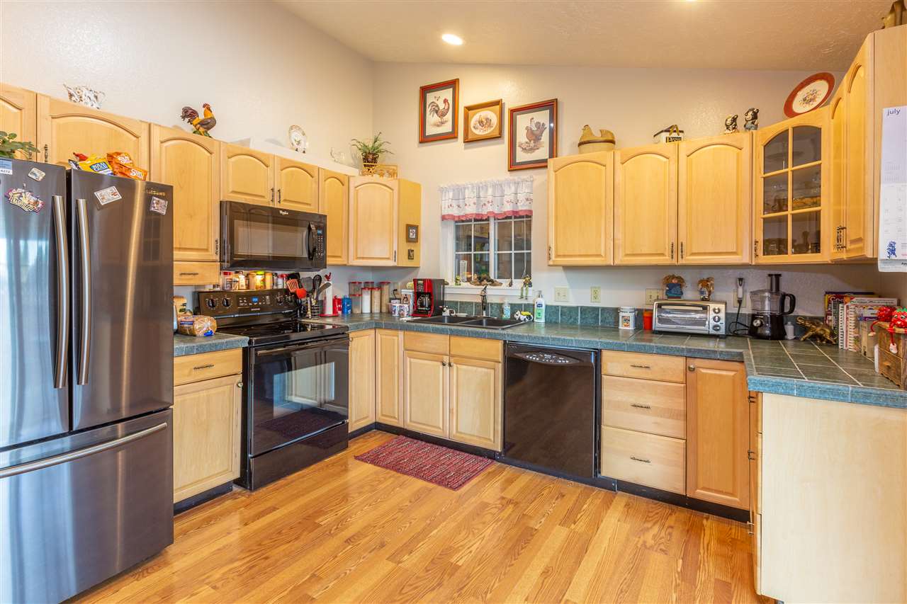 826 North Best Road Spokane Valley, WA 99216 - Photo 9 of 20 Gallery Image 9