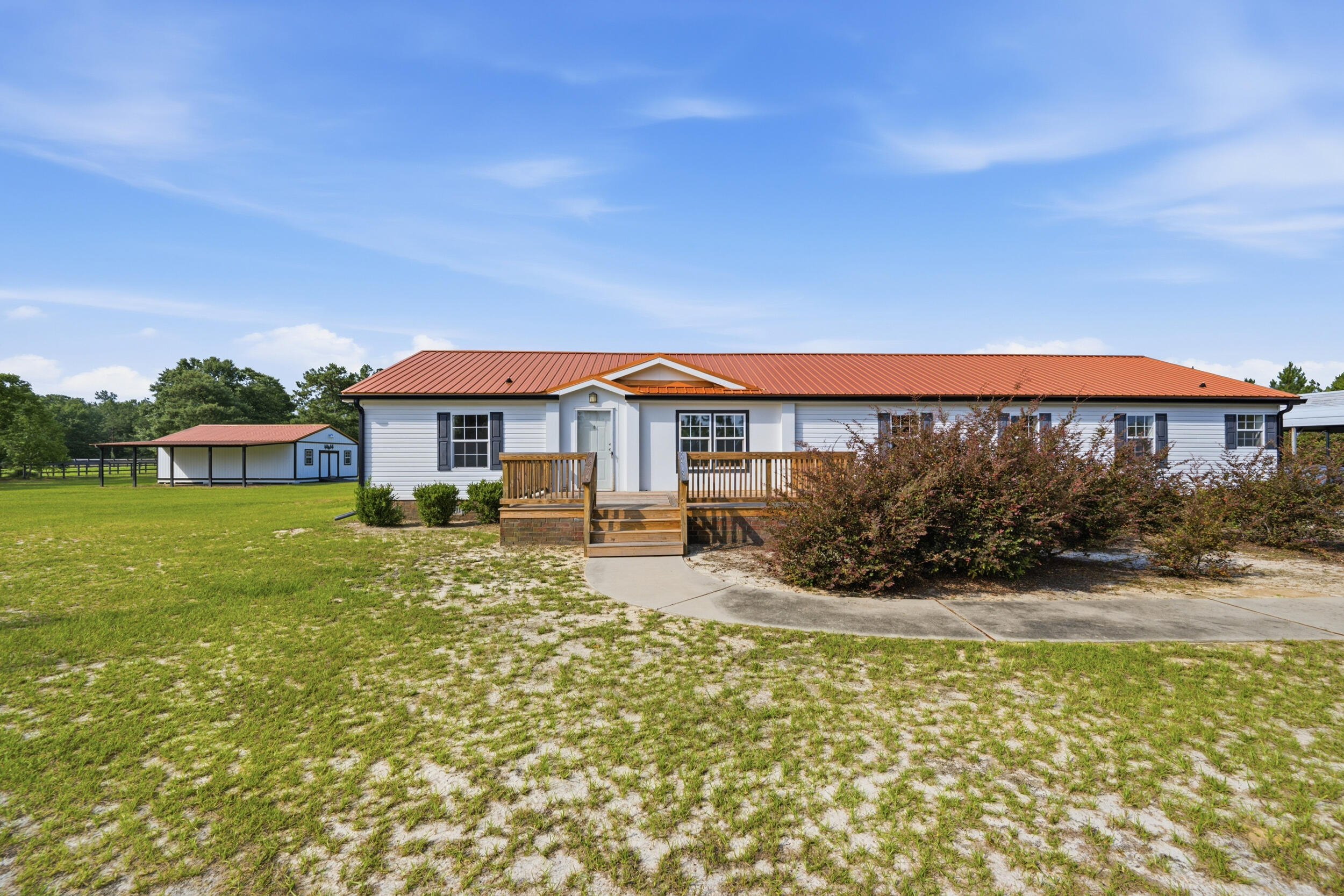 685 Centerwood Road Williston, SC 29853 - Photo 36 of 42