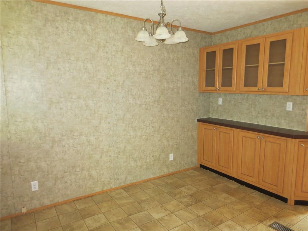 343 Toney Road, Unit 19 Marion, NC 28752 - Photo 5 of 13 Gallery Image 5