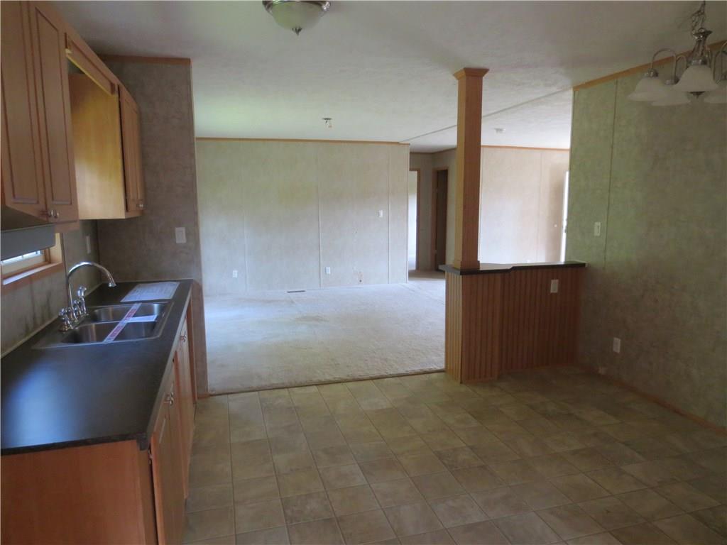 343 Toney Road, Unit 19 Marion, NC 28752 - Photo 6 of 13 Gallery Image 6