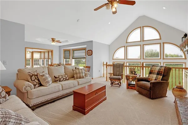 $525,000 | 14 Southwest 260th Road, Warrensburg, MO 64093
