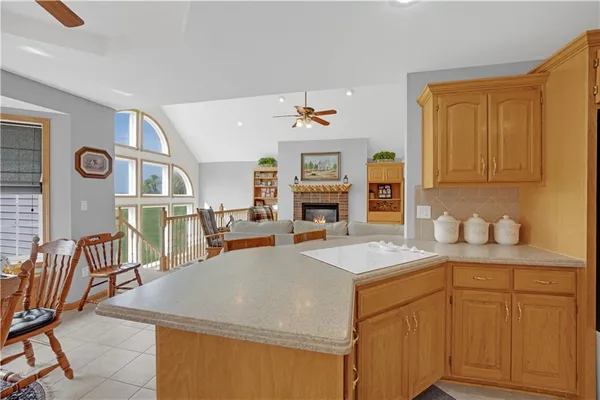 $525,000 | 14 Southwest 260th Road, Warrensburg, MO 64093