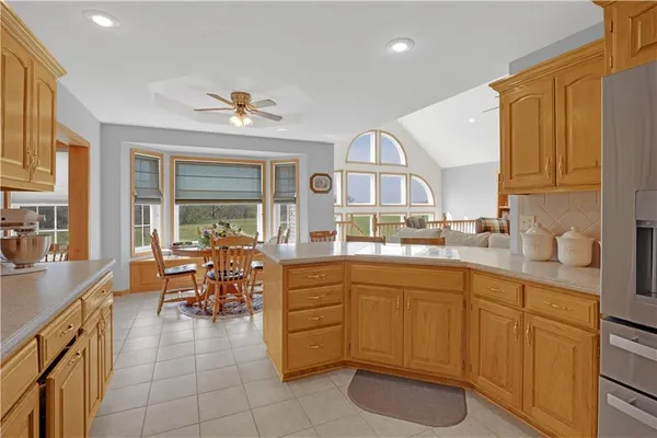 $525,000 | 14 Southwest 260th Road, Warrensburg, MO 64093