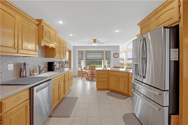 $525,000 | 14 Southwest 260th Road, Warrensburg, MO 64093