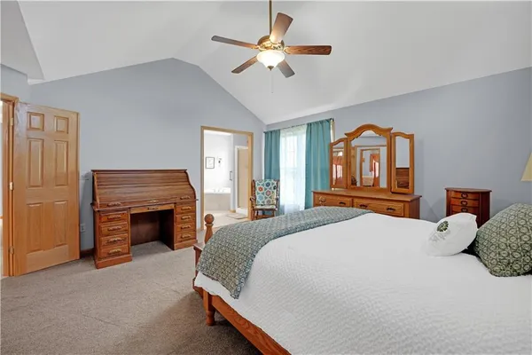 $525,000 | 14 Southwest 260th Road, Warrensburg, MO 64093