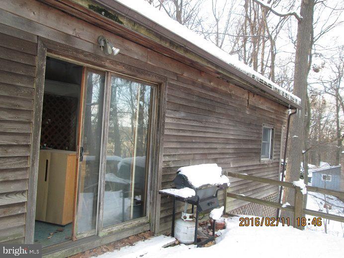155 Riverview Road Delta, PA 17314 - Photo 6 of 8 Gallery Image 6