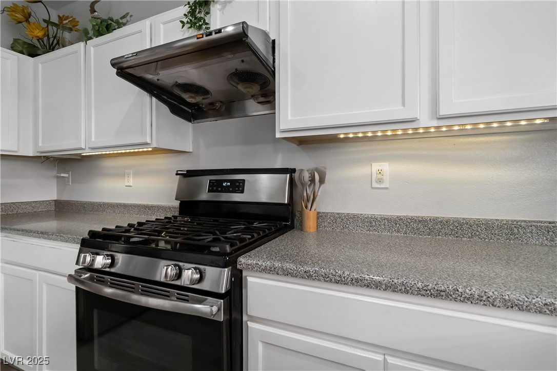 8908 Cambridge Glen Court Las Vegas, NV 89149 - Photo 13 of 31