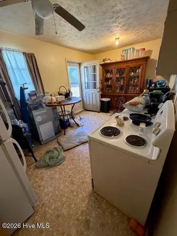 $80,000 | 400 Tuskeegee Drive, Laurinburg, NC 28352