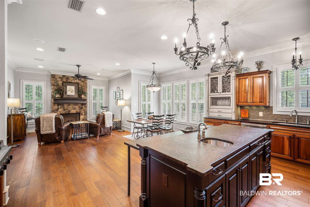 11171 Redfern Road Daphne, AL 36526 - Photo 10 of 50 Kitchen
