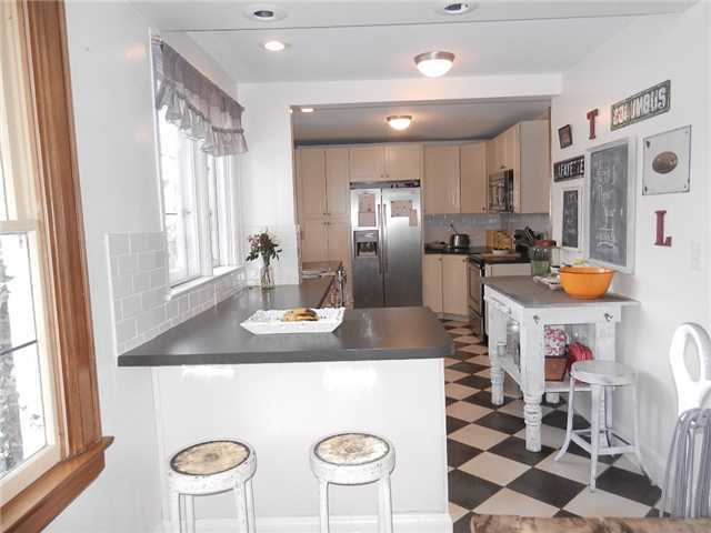 356 East Torrence Road Columbus, OH 43214 - Photo 6 of 22 Gallery Image 6
