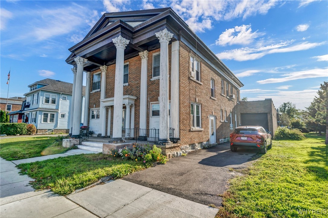227 Abbott Road Buffalo, NY 14220 - Photo 2 of 46