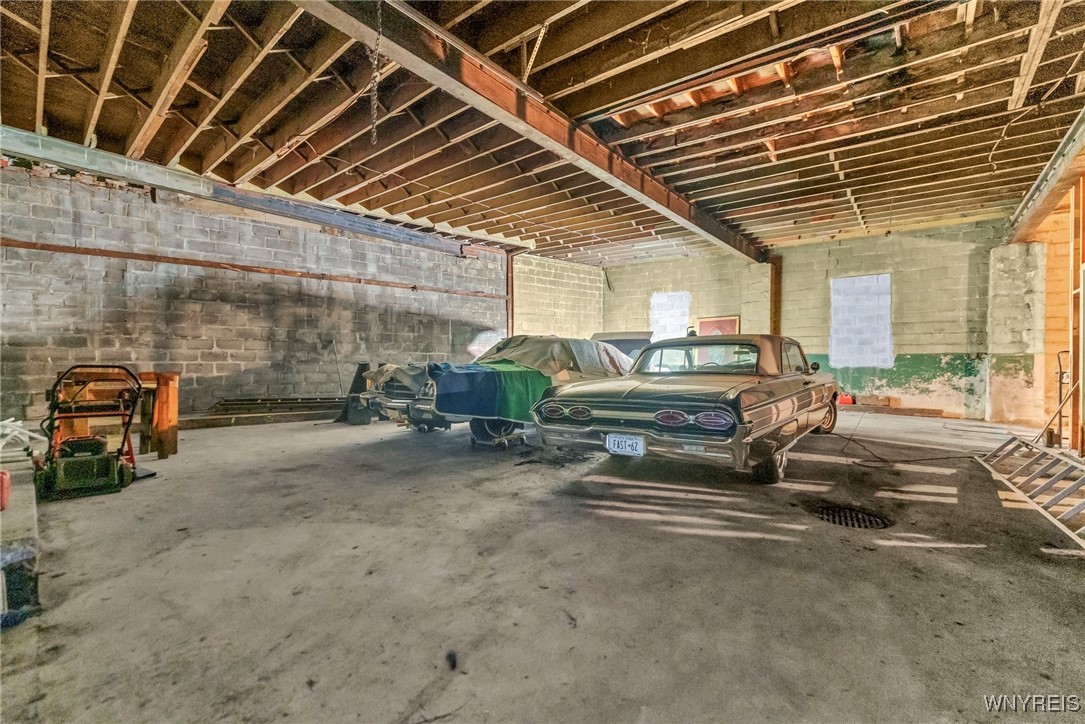 227 Abbott Road Buffalo, NY 14220 - Photo 31 of 46