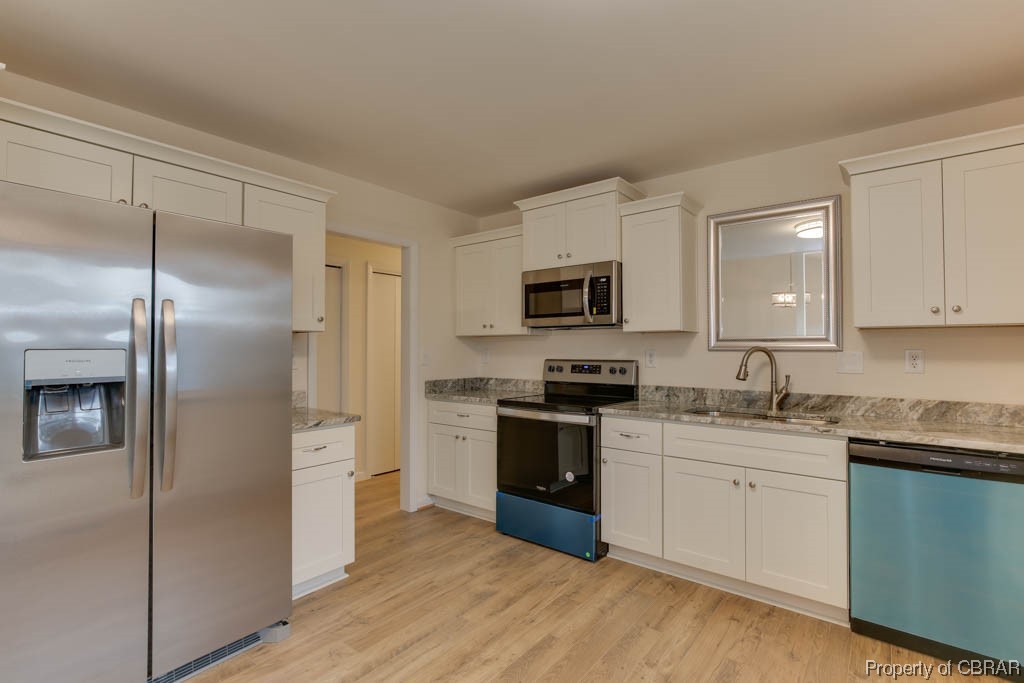 303 Riversedge Drive Hampton, VA 23669 - Photo 14 of 32 Gallery Image 14