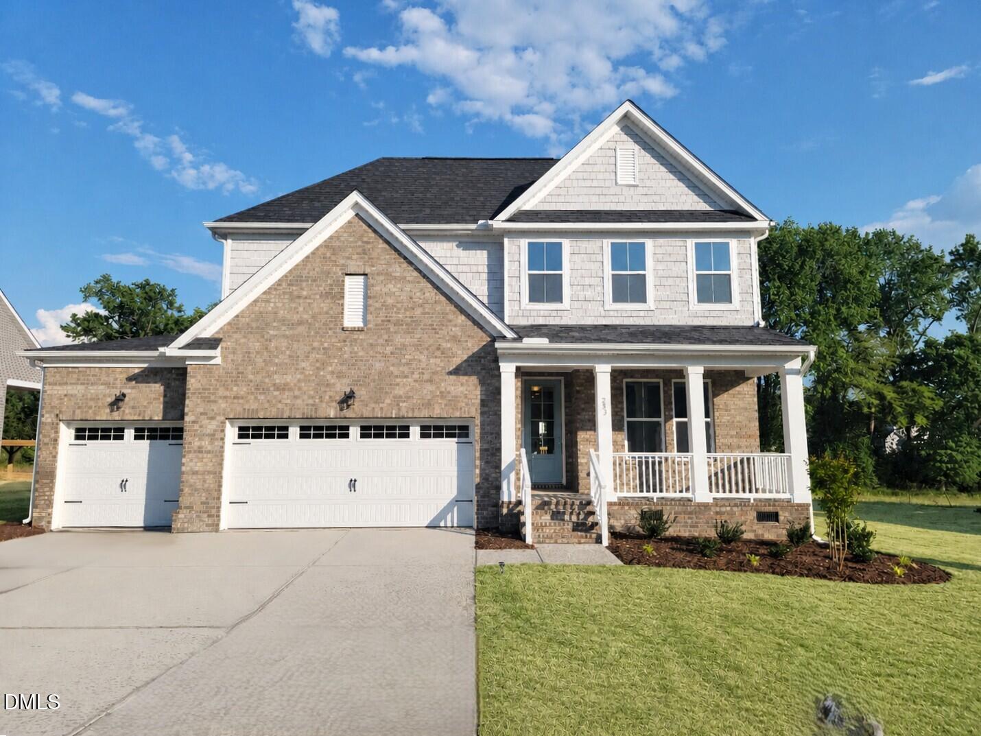 Lot 124 Front