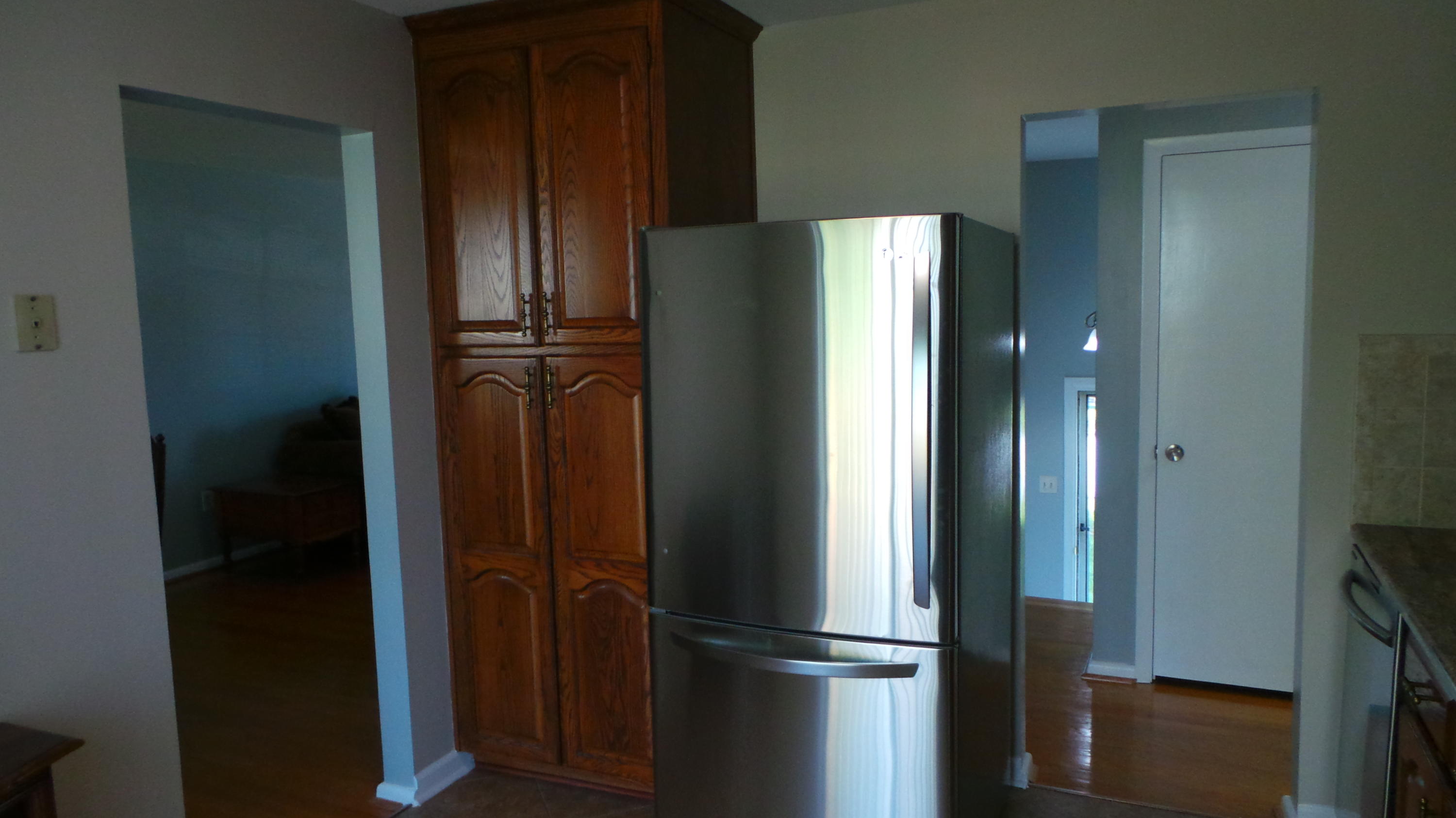 3717 Meadowlark Road Roanoke, VA 24018 - Photo 13 of 29 KITCHEN2